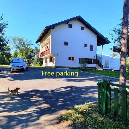 Green Eden Gornji Zvečaj Esterno foto