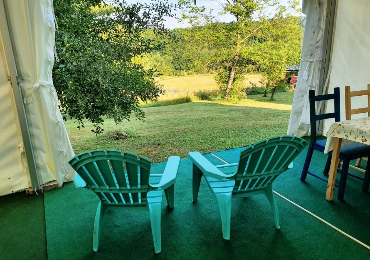 Green Eden Gornji Zvečaj Esterno foto